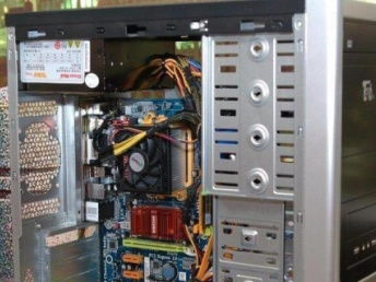 温江专业电脑维修服务 笔记本芯片级维修、苹果双系统安装与全方位计算机维护